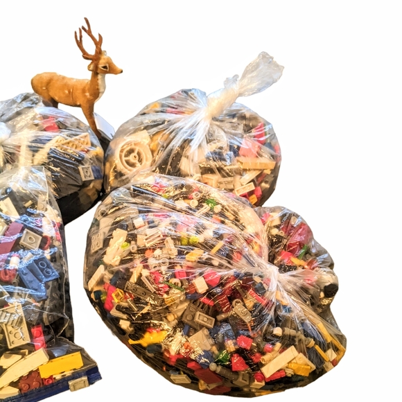 ⭐LAST ONE⭐LEGO Bricks HUGE bags treasure Assorted + free Lego gift!🎁🎁🎁🎄🎄 - Picture 16 of 16